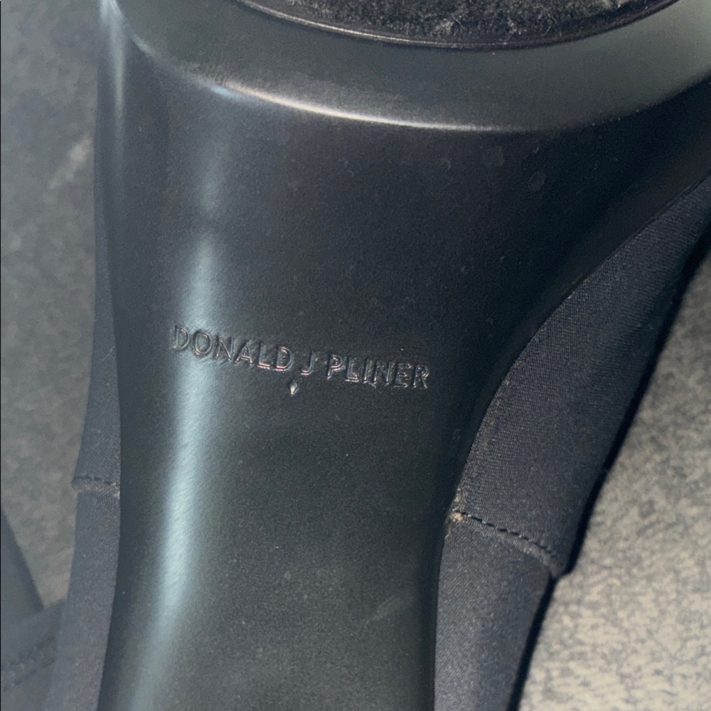 Donald J. Pliner Black Heeled Boots - Picture 2 of 9